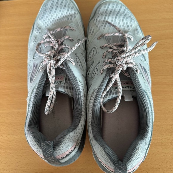 Skechers Trail Shoes - Picture 9 of 10